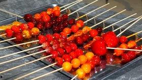 娱乐吃瓜酱糖葫芦视频